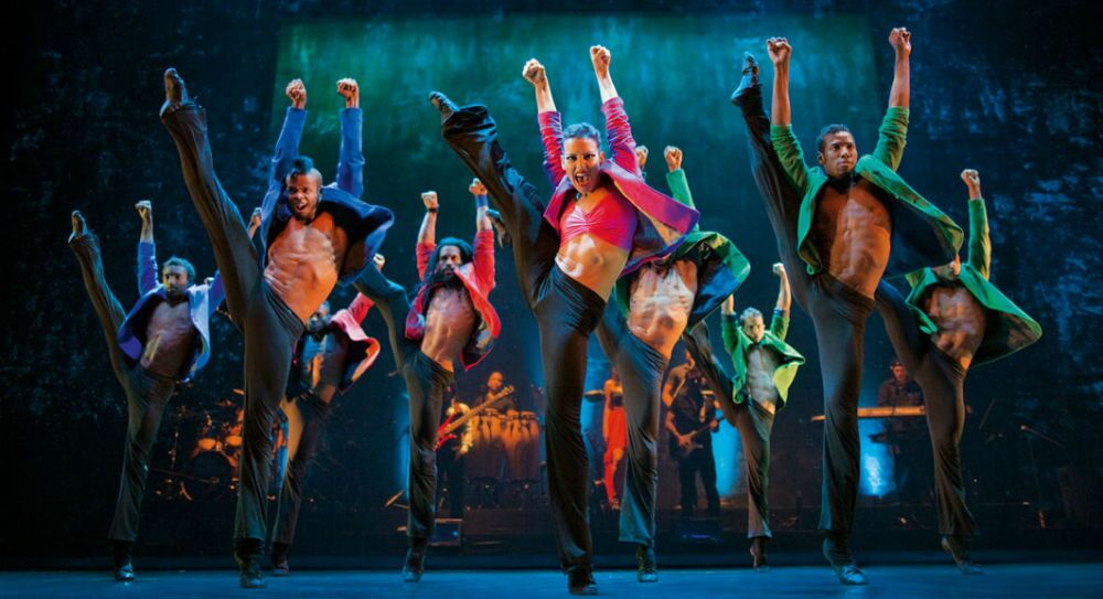 Ballet Revolución Takes All The Visual Stunningness of Ballet and Spins It on Its Toes – Dance Review
