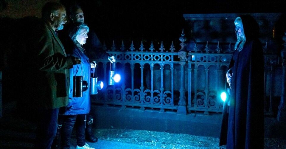 ‘Mavericks, Madness And Murder Most Foul!’ West Terrace Cemetery by Night Tour ~ Adelaide Fringe 2020 Review